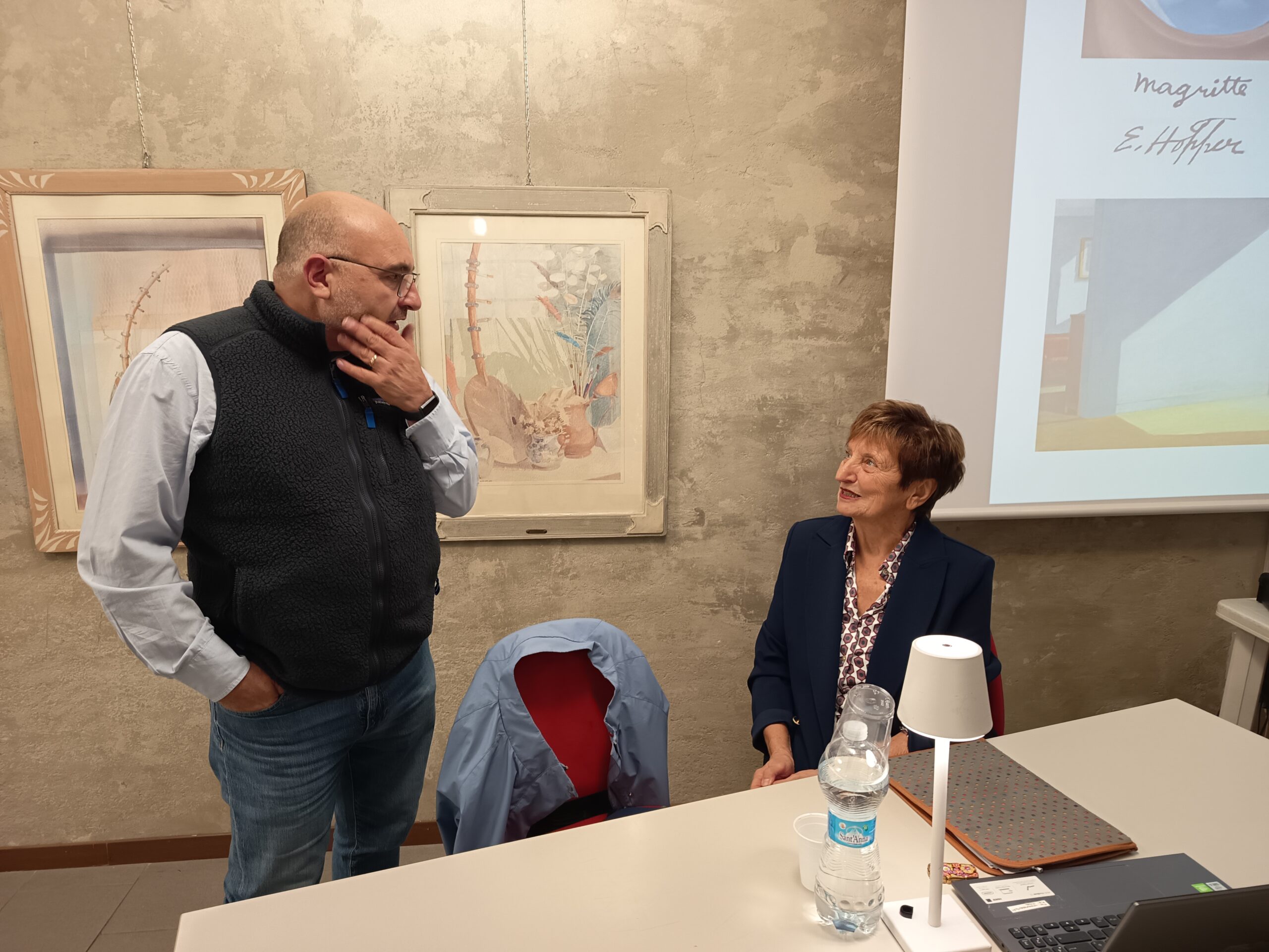 Scopri di più sull'articolo Carla Maria Colombo – Un parallelismo tra Magritte ed Hopper